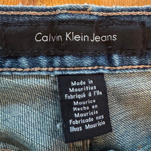 Vintage Calvin Klein Jeans Bootcut Denim 30 Medium Wash - Picture 3 of 10